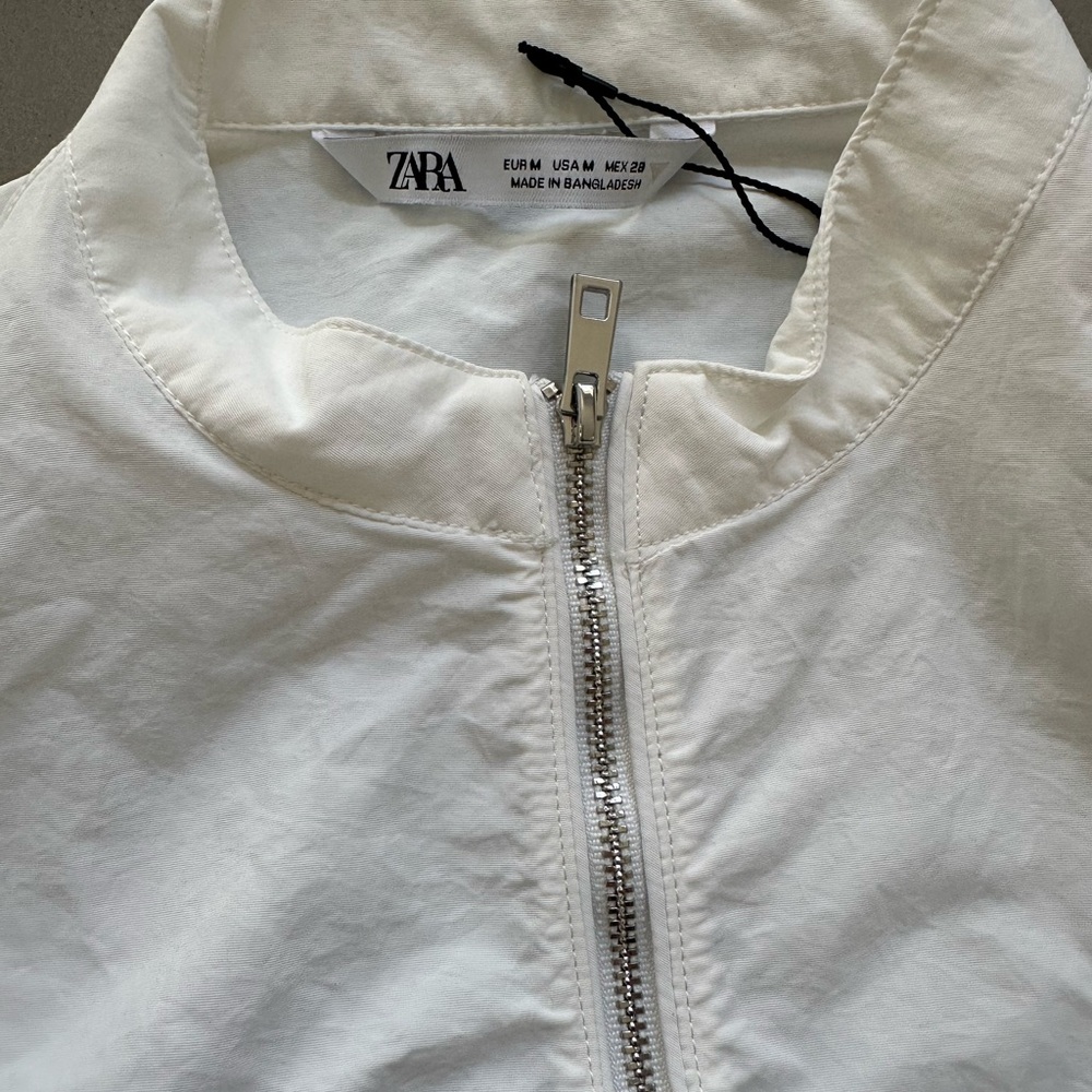 Zara Ruched Vest - Picture 6 of 9